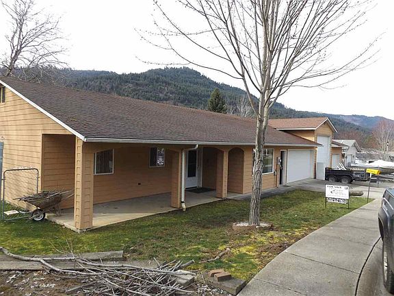 4th image of 310 Calland Dr