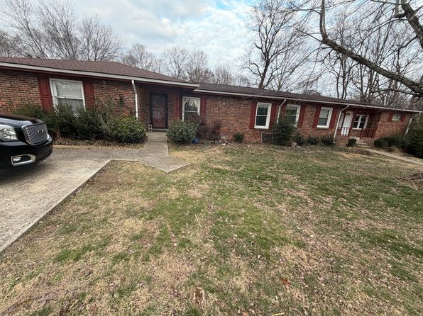 1184 Green Acres Rd #2