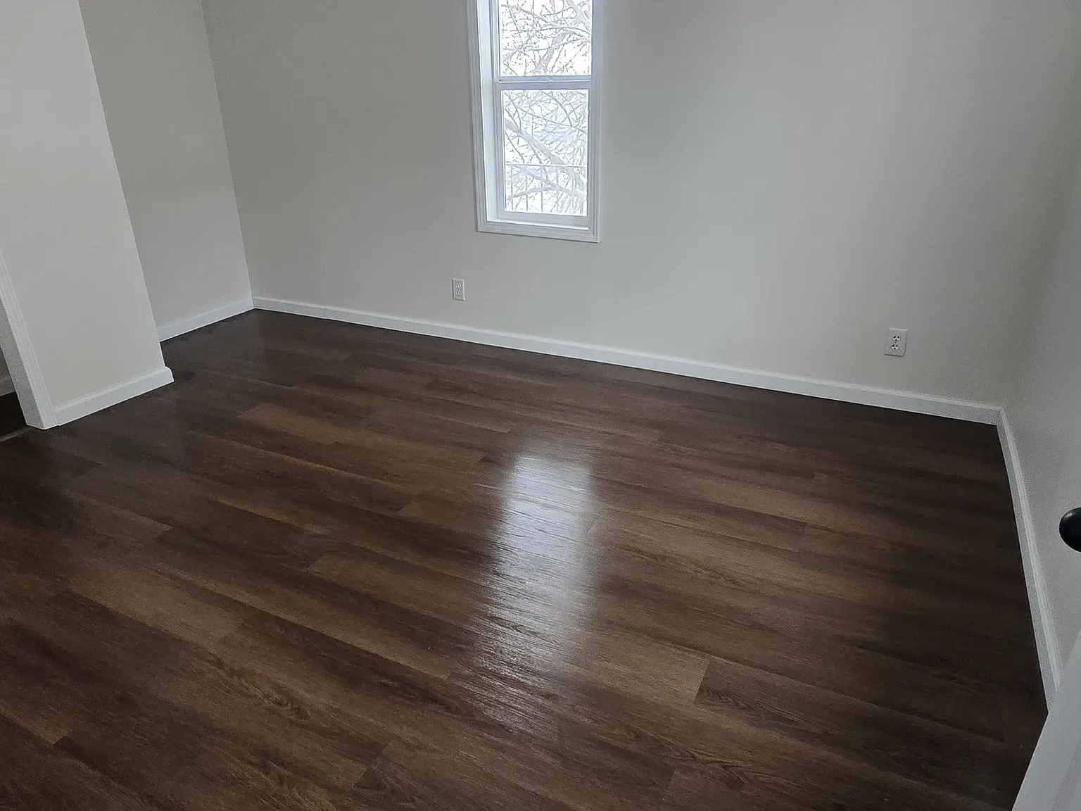 724 E Lawrence St - APT 5 - 1 — Photo 4