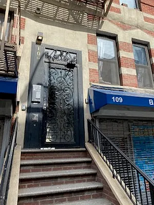 Rented by Corcoran | media 22