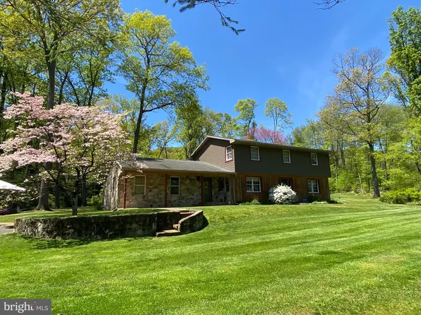 11 Stony Brk, Belleville, PA 17004