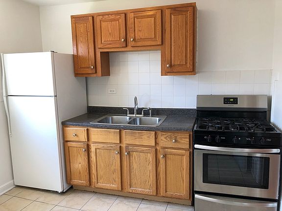 4th image of 7211 N Bell Ave APT 2W