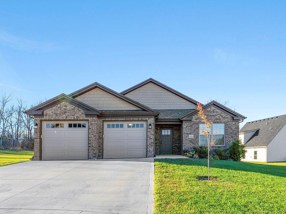 1st image of 606 Lillie Ct