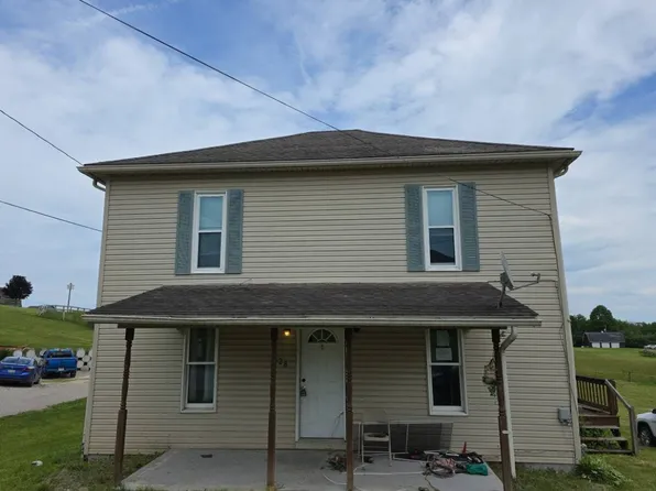 328 Rich St, Senecaville, OH 43780