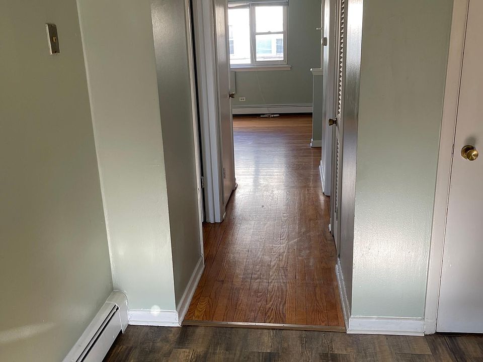 1st image of 2017 Broadway St APT 1N
