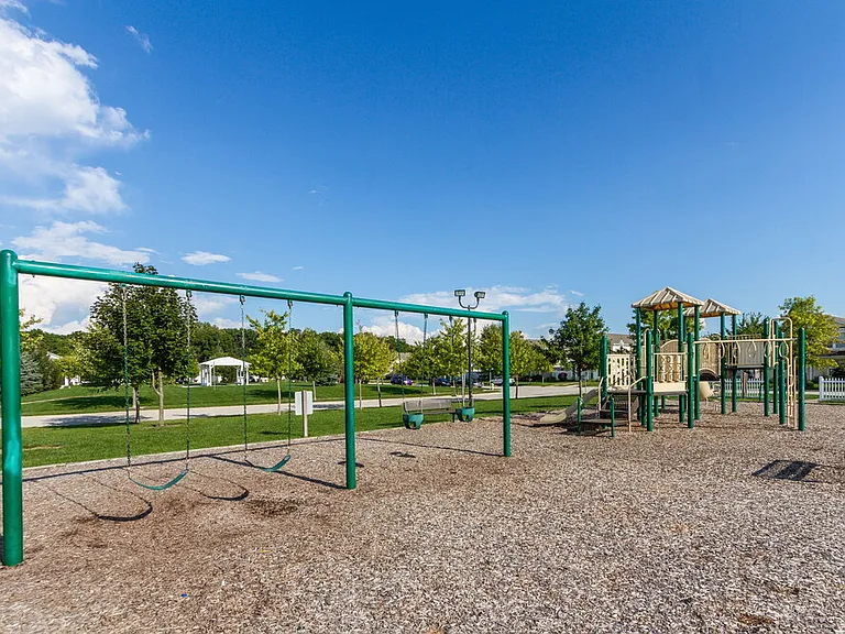 14384 Black Farm Dr — Photo 18
