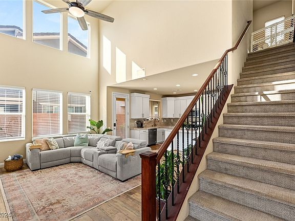 5th image of 11211 Napa Grape Ct