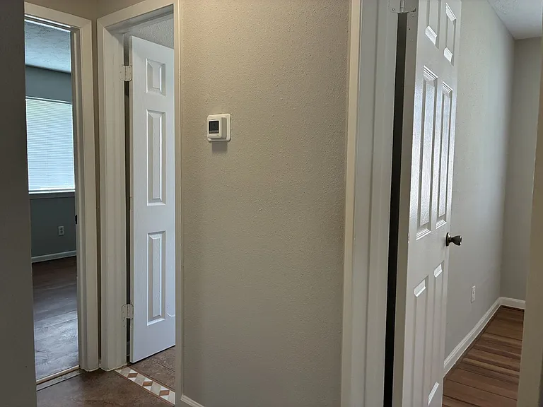 4211 Autumn Meadow Dr — Photo 17