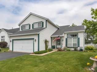 617 Larch Dr, Carol Stream, IL