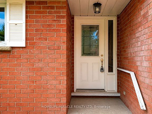 4th image of 613 Canfield Pl