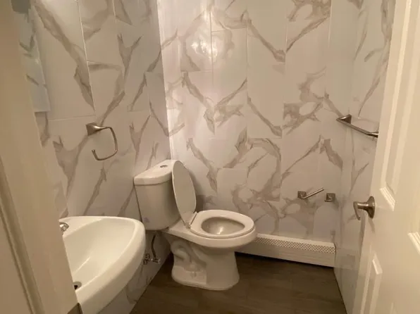 (undisclosed Address), Brooklyn, NY 11234
