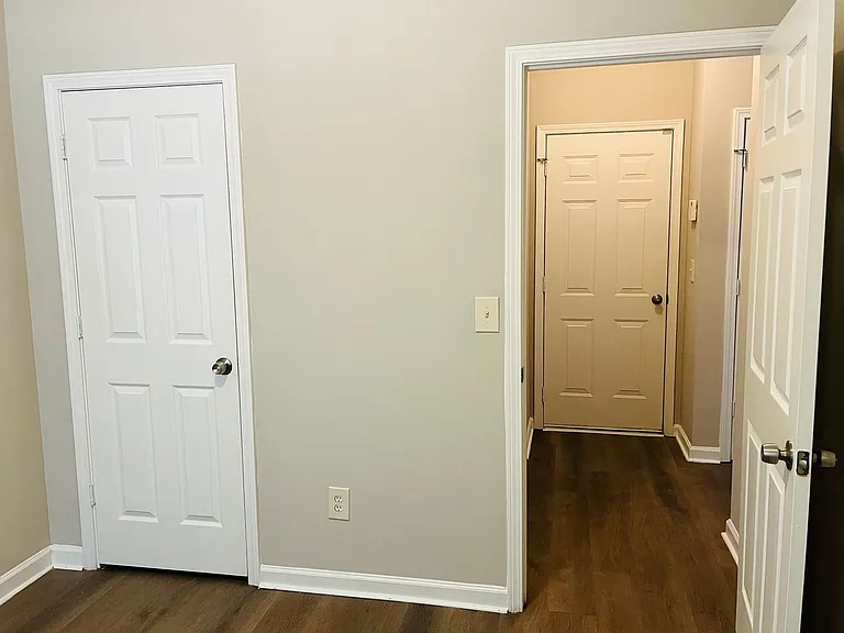 4014 Carisbrook Dr — Photo 16
