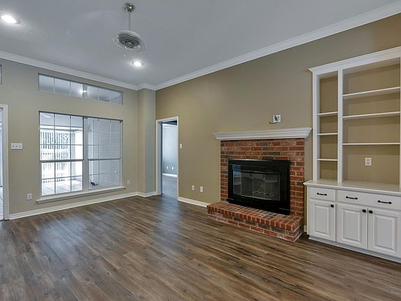 5th image of 1200 Towne Lake Dr