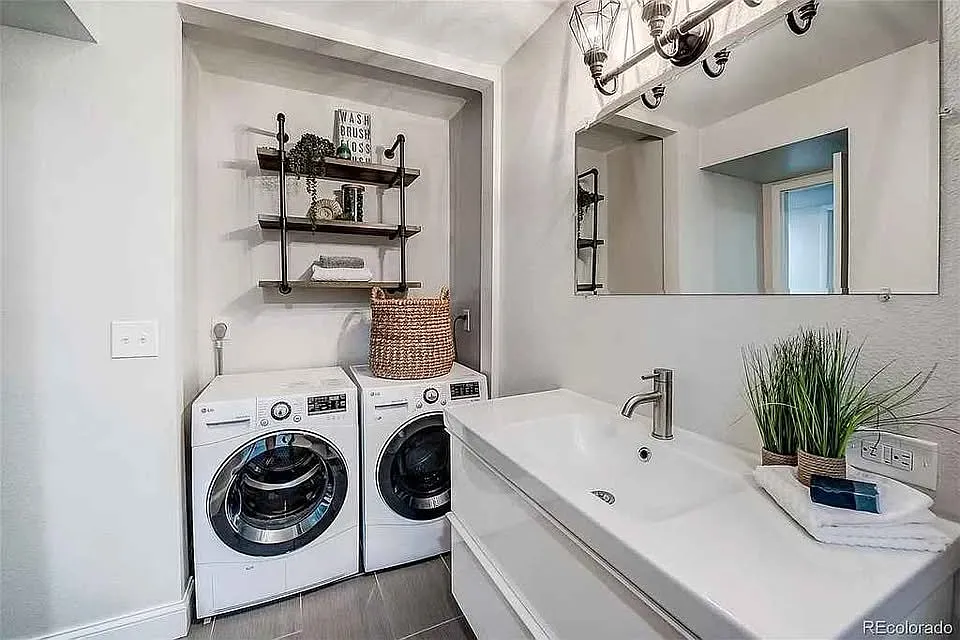 2 bed, 773 sqft, $1,850 — Photo 4