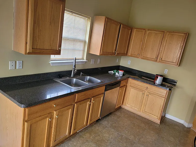25002 Riema St — Photo 4