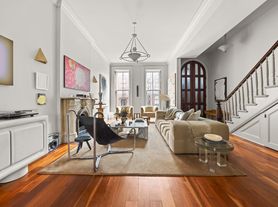 438 Henry St, Brooklyn, NY