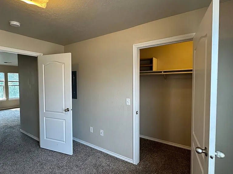 11861 W Cloverbrook Ln — Photo 33