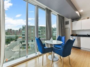 2 Earhart St UNIT 524, Cambridge, MA 02141
