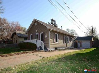 1212 S 32nd St, Lincoln, NE 68510