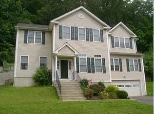 10 Apollo Rd, Bethel, CT 06801