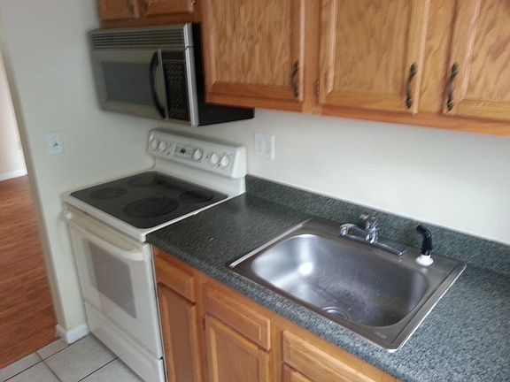 5th image of 21 Egret Ct