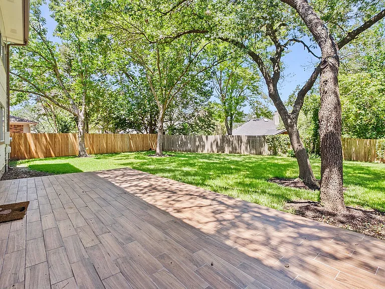 3811 Standfield Ct — Photo 20