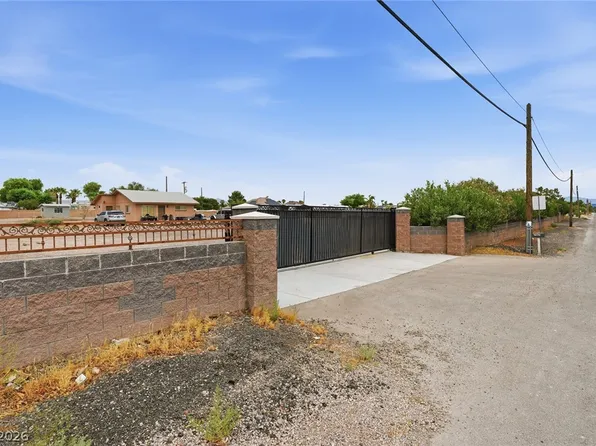 7987 E Placid St, Las Vegas, NV 89123