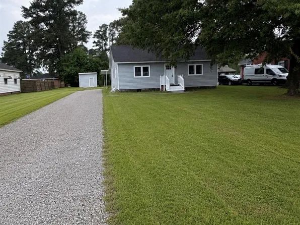 135 Whaley St, Suffolk, VA 23438