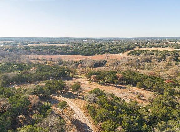 2nd image of 800 Onion Creek Ranch Dr