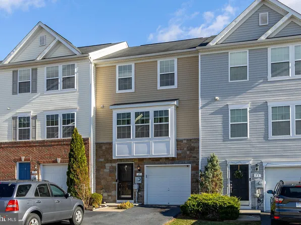 69 Natural Way, Martinsburg, WV 25404