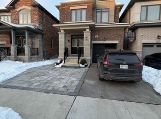 14 Ogston Cres, Whitby, ON L1P 0G9