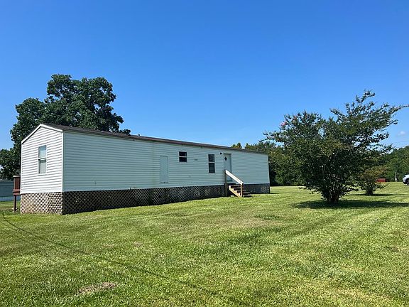 5th image of 43 Dogwood Dr