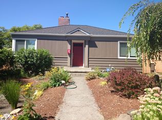 7915 34th Ave SW, Seattle, WA 98126