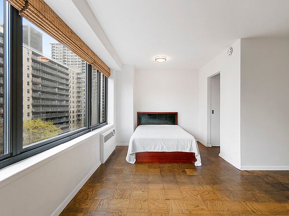 4th image of 372 Central Park W APT 7U
