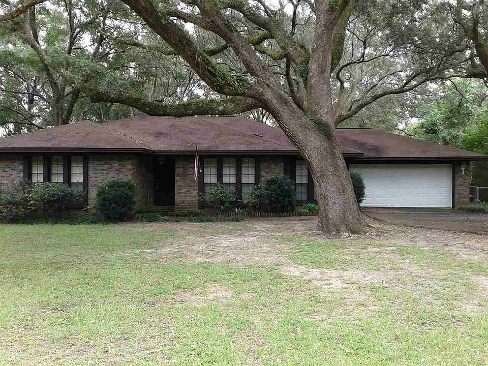 2nd image of 5828 Tanglewood Dr