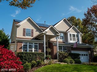 1401 Goldenrain Dr, Crofton, MD 21114