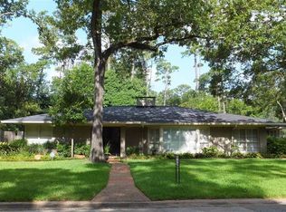 213 Merrie Way Ln, Piney Point Village, TX 77024