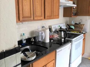 17 Euston St #6, Brookline, MA 02446