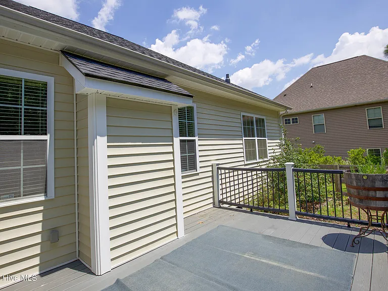 34 Princess Gate Dr — Photo 51
