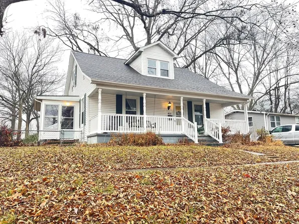 451 Livingston St, Carlyle, IL 62231