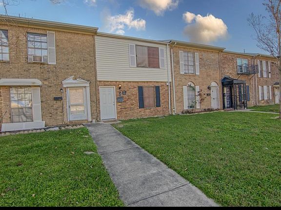 2nd image of 2120 Straight Creek Dr #2122