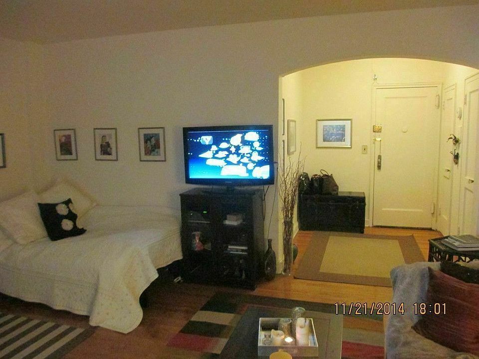 1st image of 246 E 46th St APT 3R
