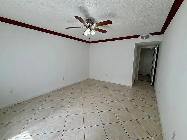 4407 S Semoran Blvd #2 — Photo 14