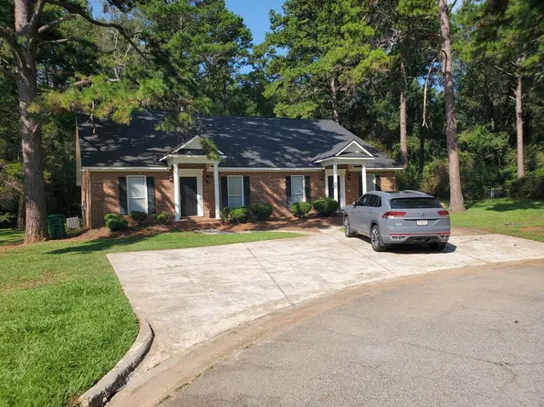 3818 Mayfair Ln, Albany, GA 31721