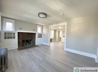 166 Woodlawn St #2, Springfield, MA 01108