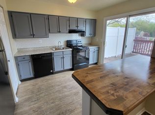 38 Pikehall Pl, Nottingham, MD 21236