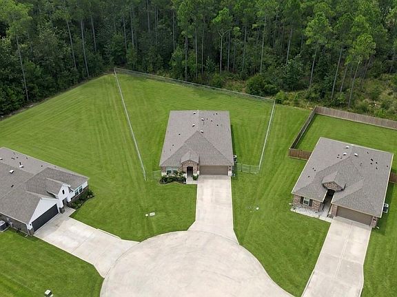 2nd image of 1805 Hawkins Way