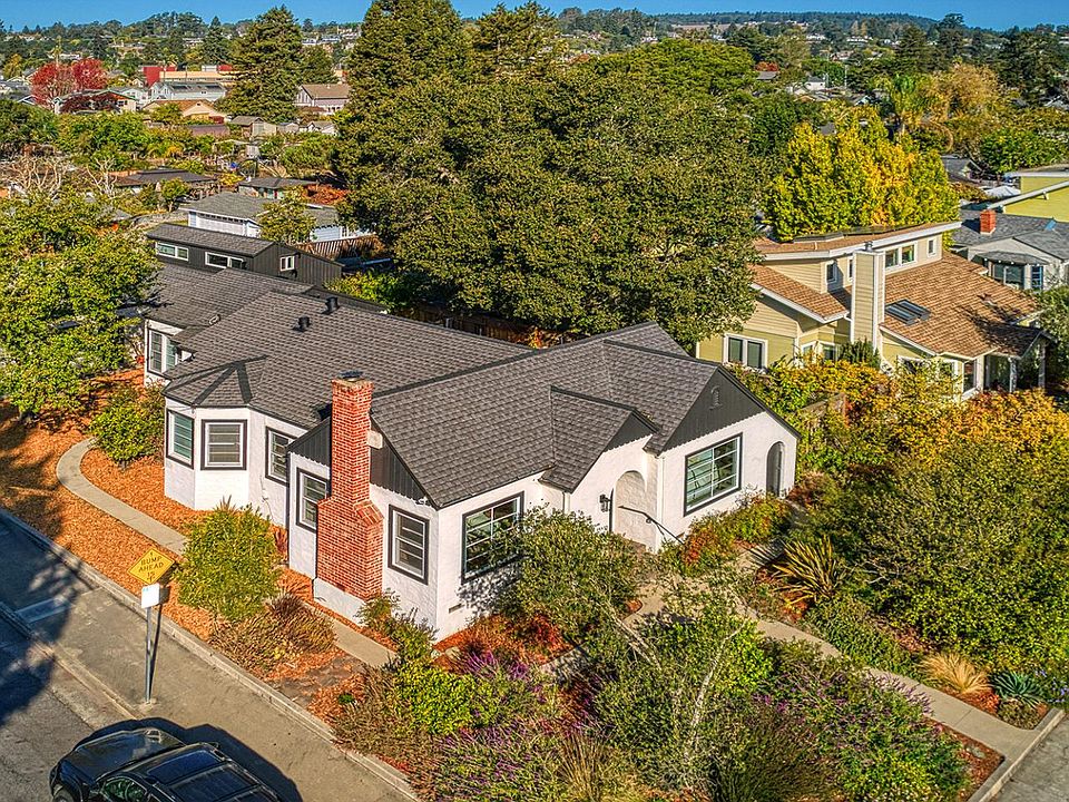 1st image of 301 California St