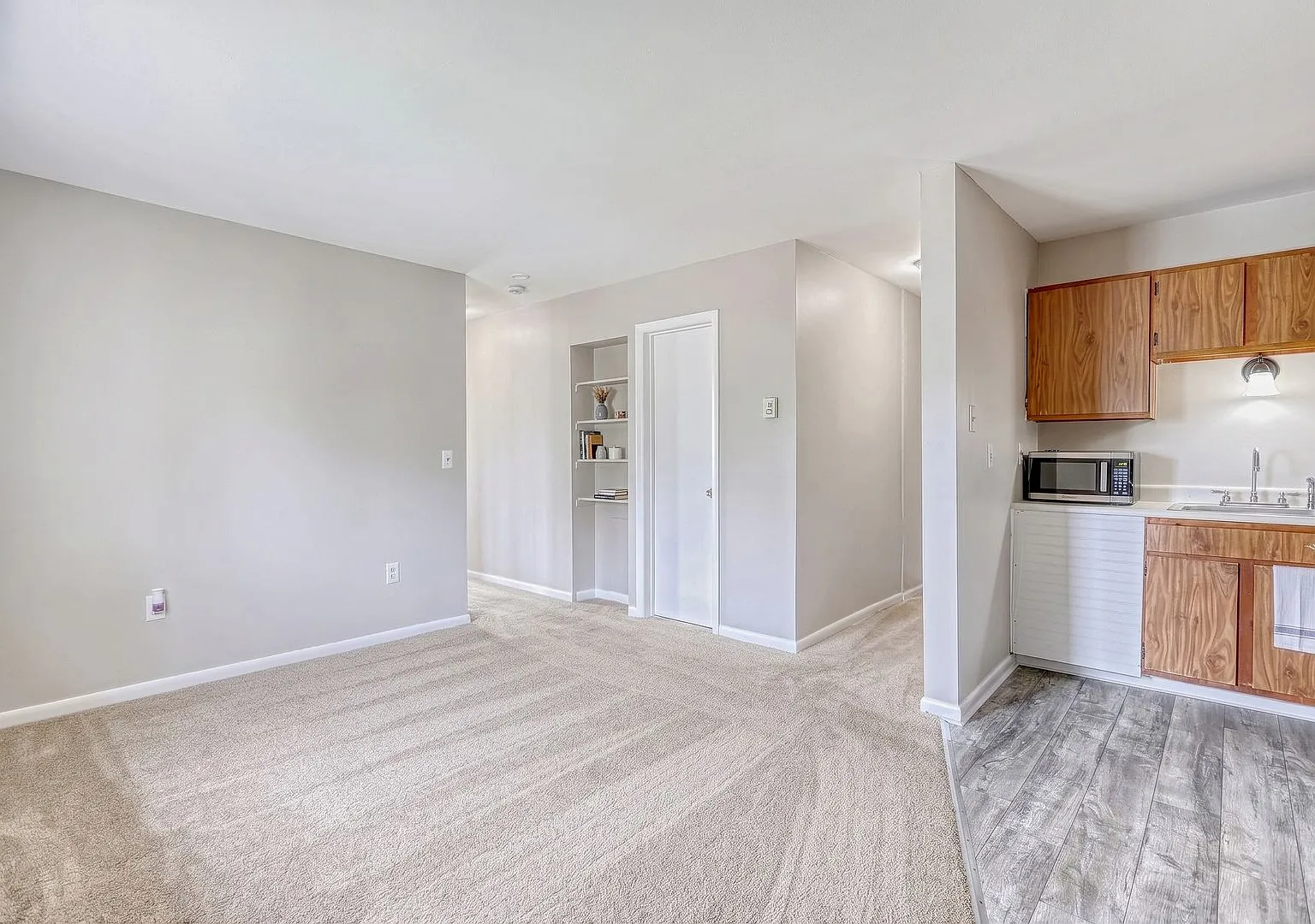 7 Adams St — Photo 2