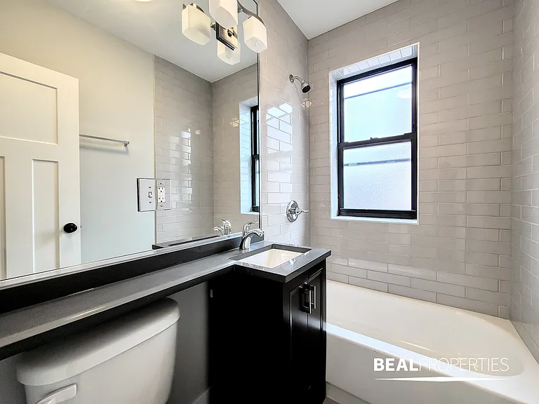 427 West Belden — Photo 34